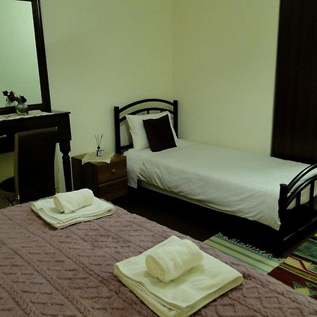 Gadara Rent Room Um Qeis Quarto foto